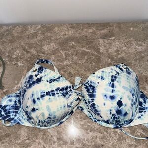 Victoria’s Secret Blue and White Tie-Dye Bikini Top